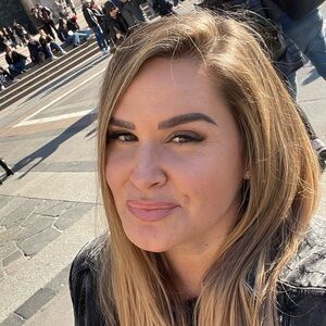 Meet your Posher, Ashleigh